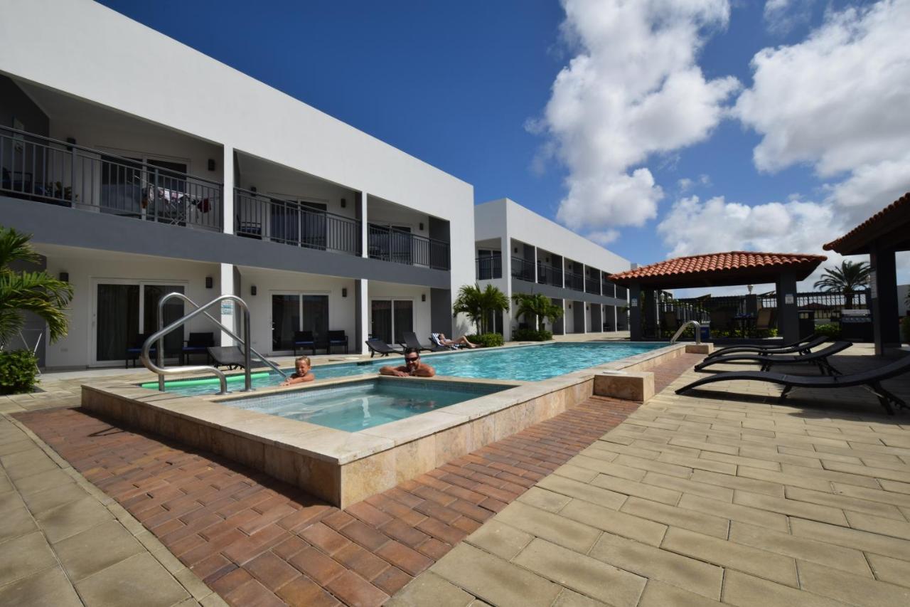 Arena Condos Aruba - Few Steps From Eagle Beach! パームビーチ エクステリア 写真
