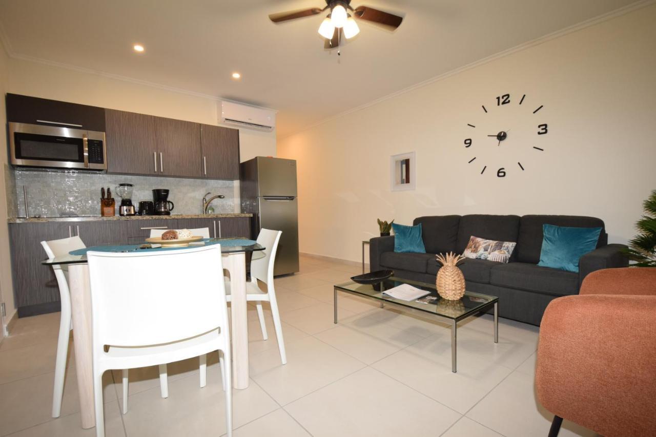 Arena Condos Aruba - Few Steps From Eagle Beach! パームビーチ エクステリア 写真