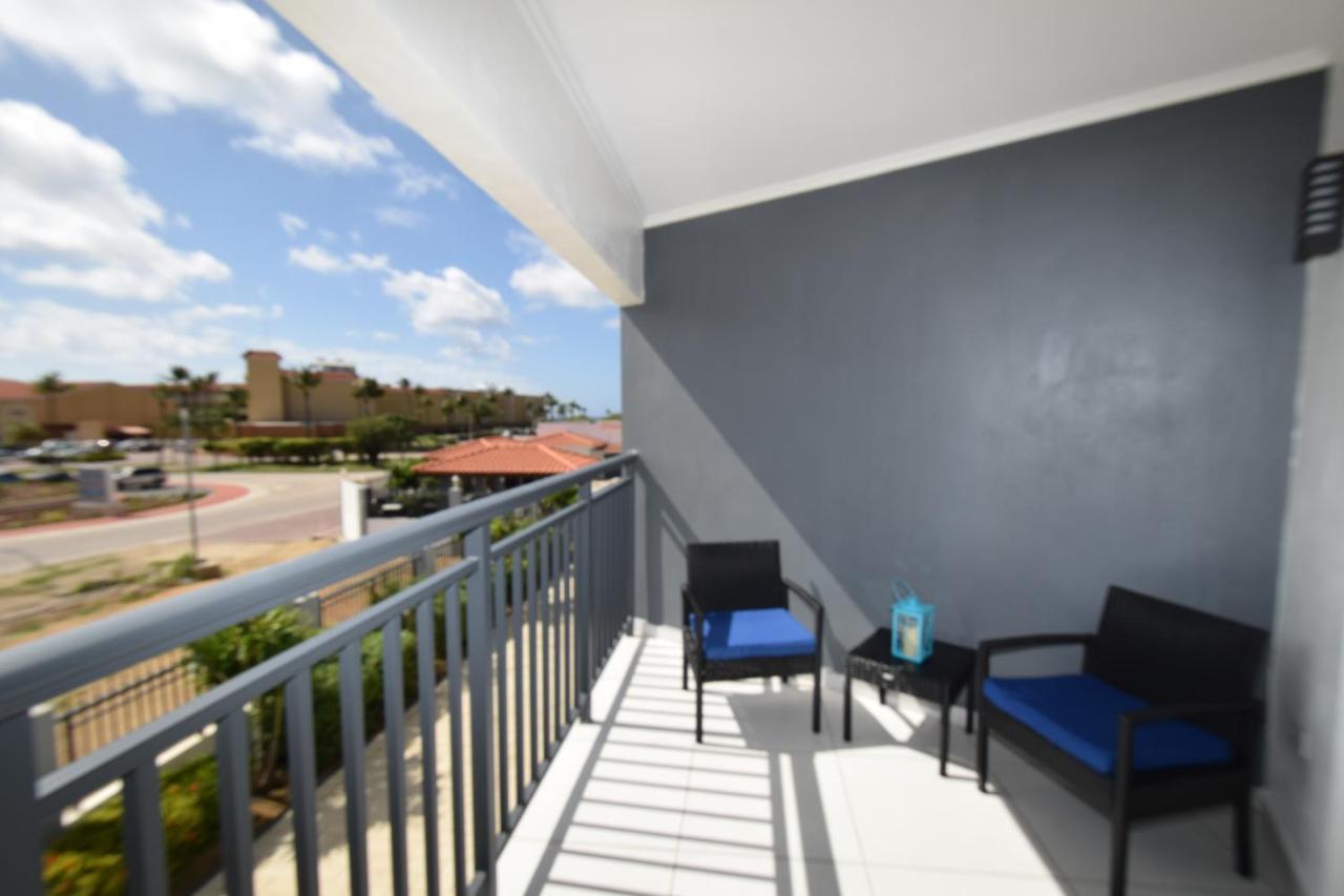 Arena Condos Aruba - Few Steps From Eagle Beach! パームビーチ エクステリア 写真