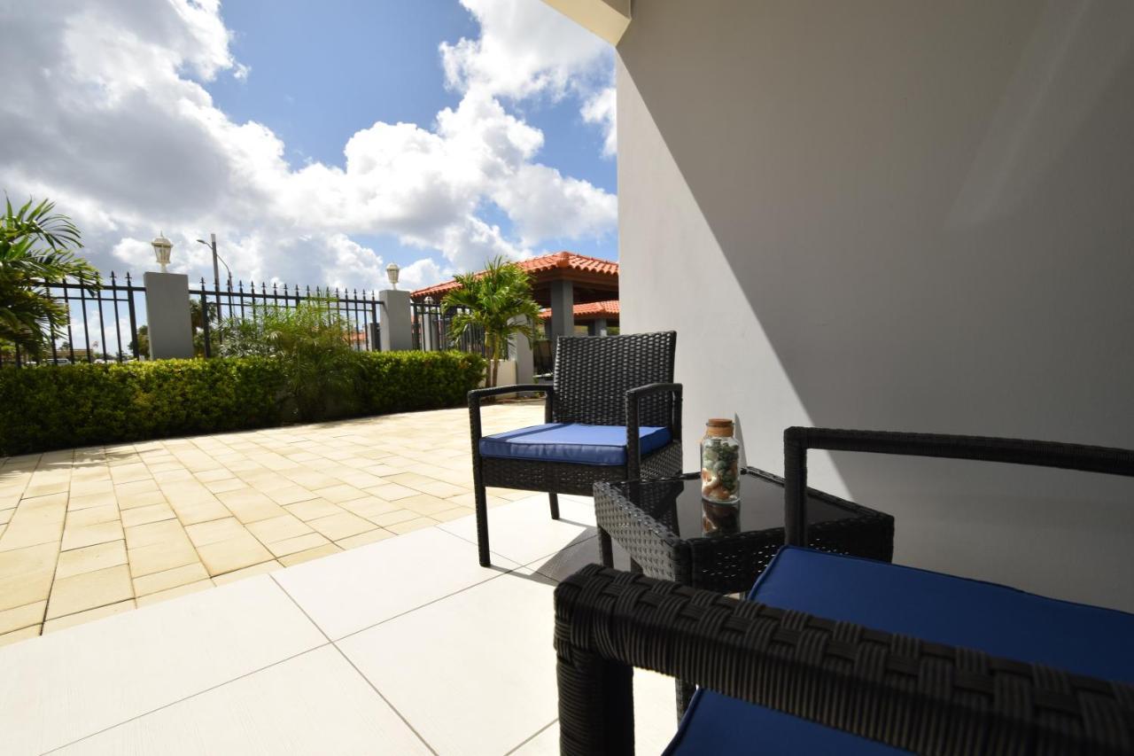 Arena Condos Aruba - Few Steps From Eagle Beach! パームビーチ エクステリア 写真