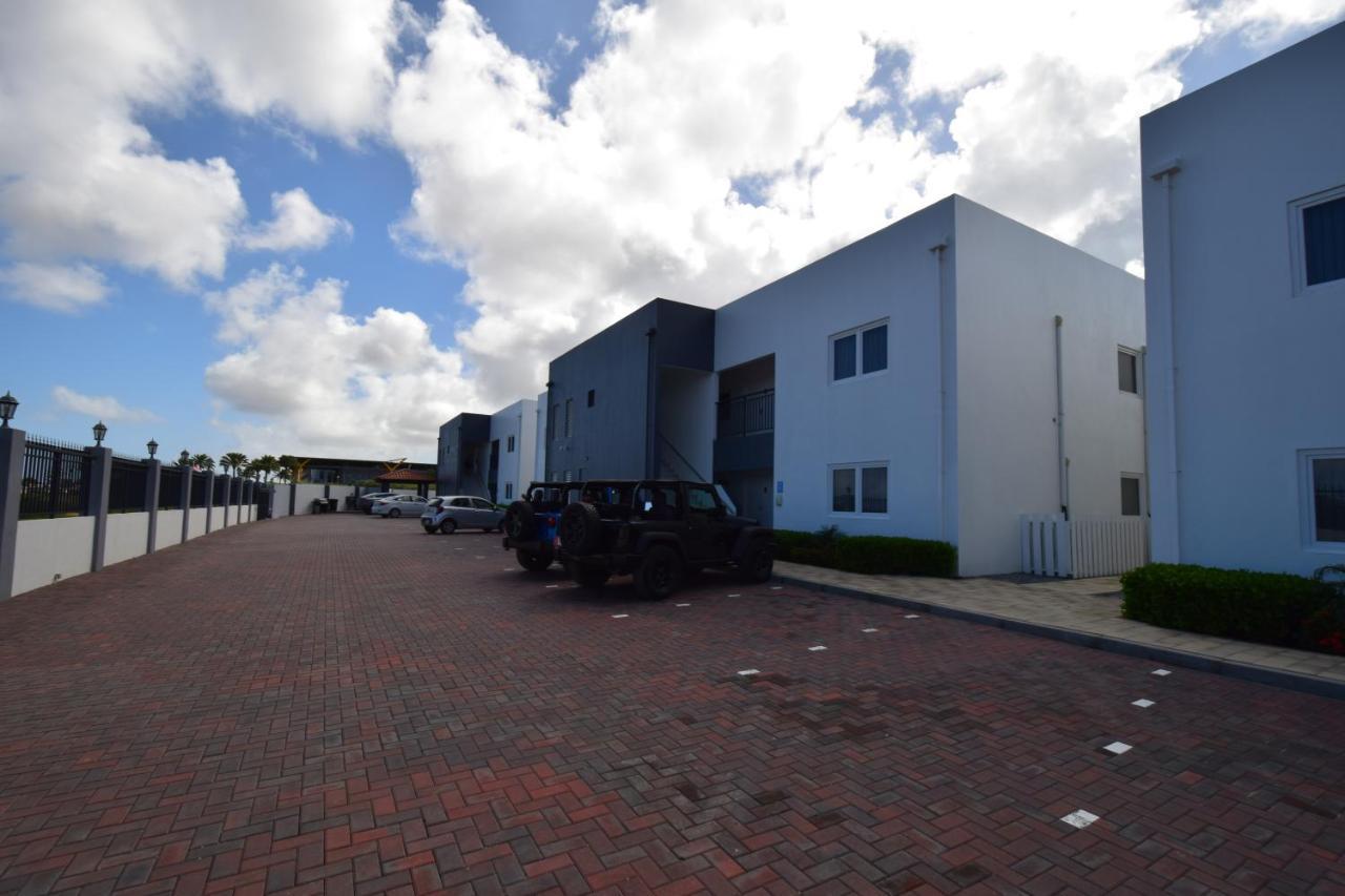 Arena Condos Aruba - Few Steps From Eagle Beach! パームビーチ エクステリア 写真