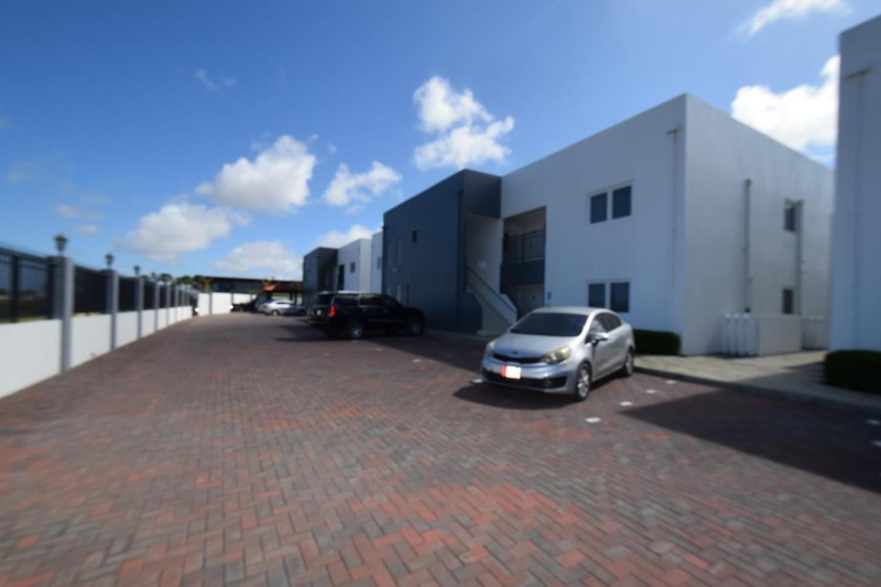 Arena Condos Aruba - Few Steps From Eagle Beach! パームビーチ エクステリア 写真