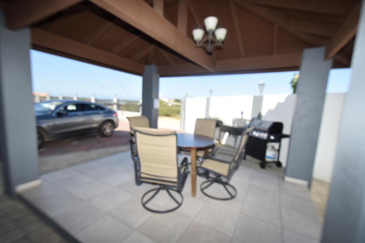 Arena Condos Aruba - Few Steps From Eagle Beach! パームビーチ エクステリア 写真